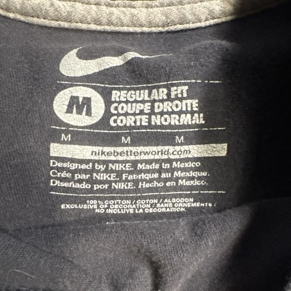 Nike Men’s Medium Tshirts 2 Lot / Air Jordan (1)